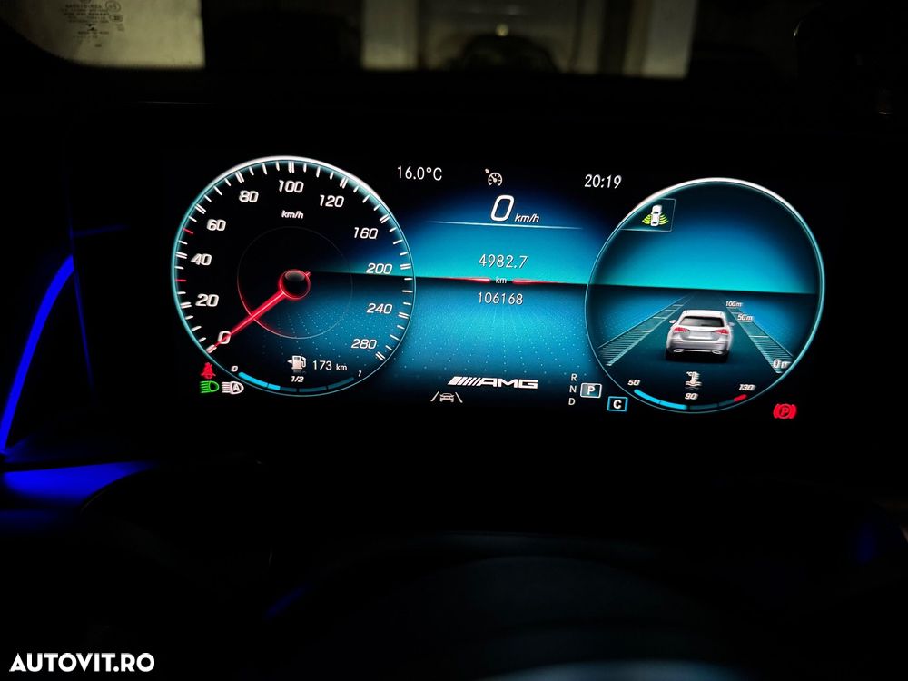 Mercedes-Benz GLB AMG 35 4MATIC AMG Speedshift DCT 8G - 17