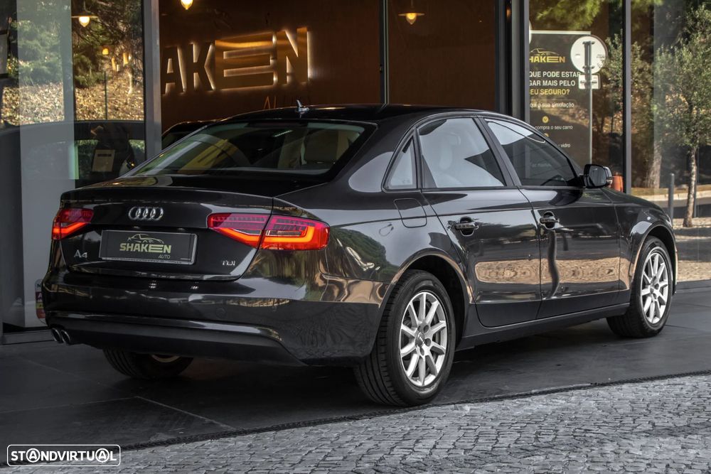 Audi A4 2014 photo 4
