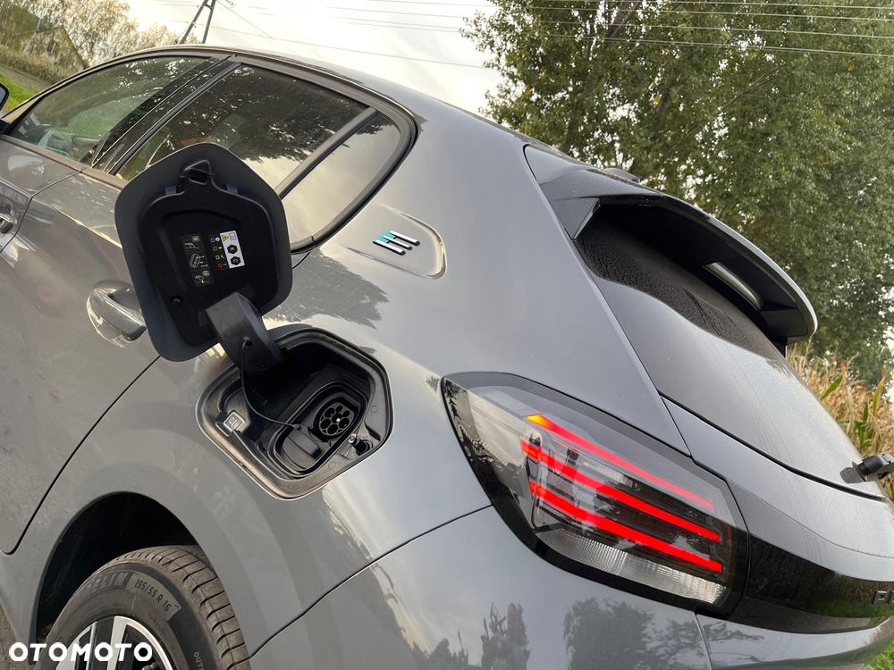 Peugeot 208 Elektromotor 136 Allure - 37