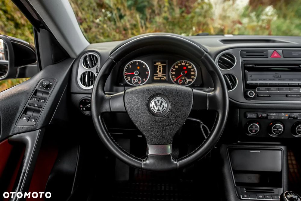 Volkswagen Tiguan 2.0 TDI 4Mot Trend&Fun - 18