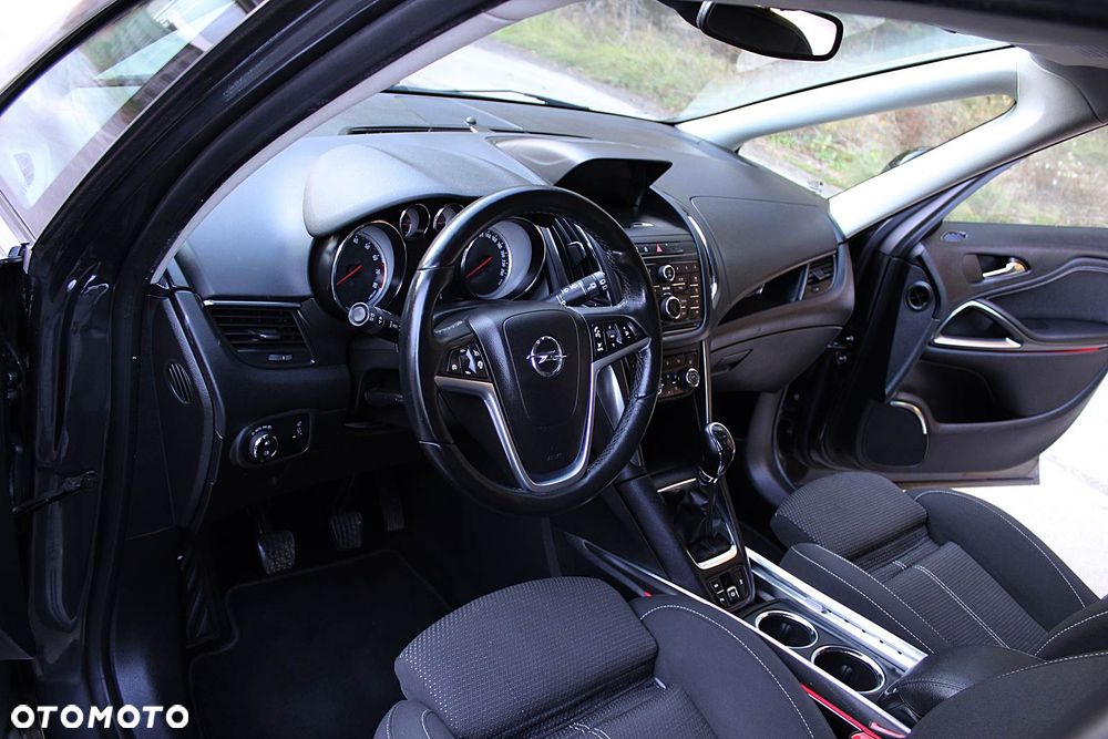 Opel Zafira 1.4 Turbo Business Edition - 22