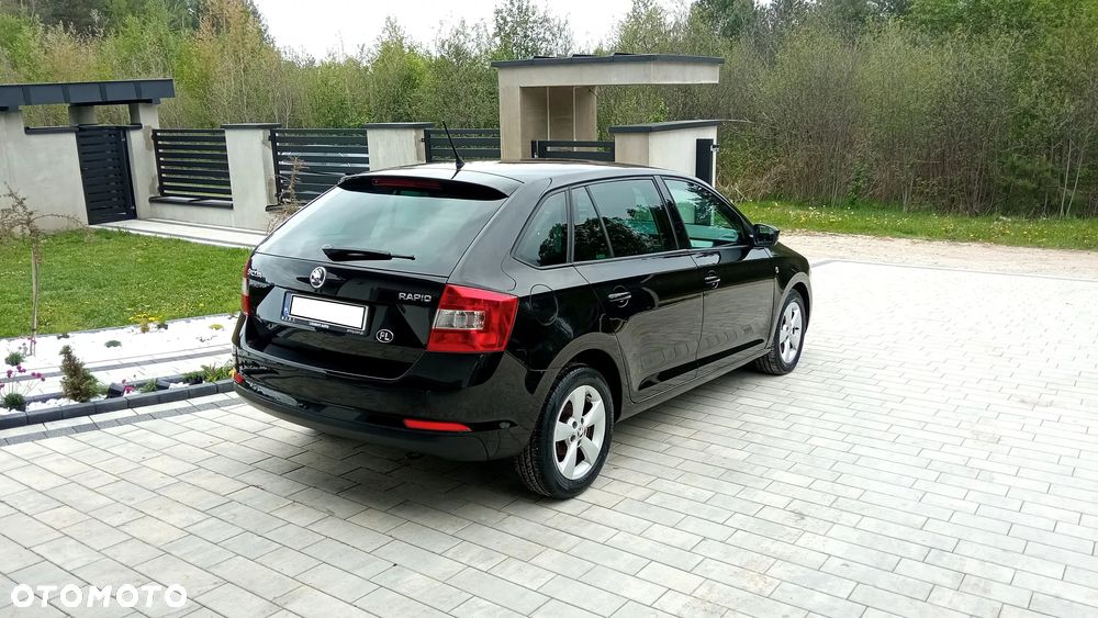 Skoda RAPID - 14