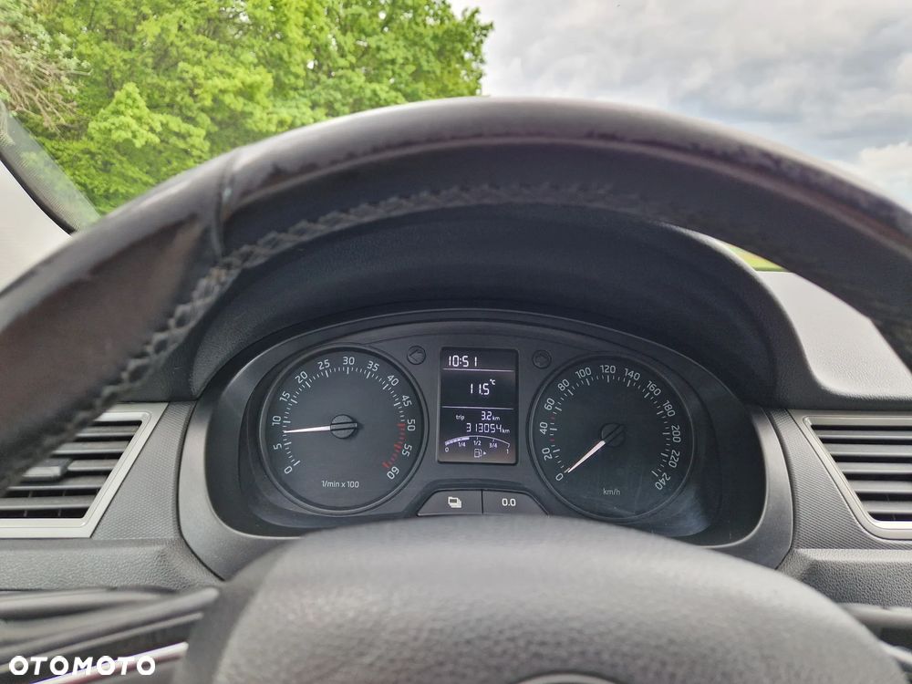Skoda RAPID 1.6 TDI DPF Active Max - 23