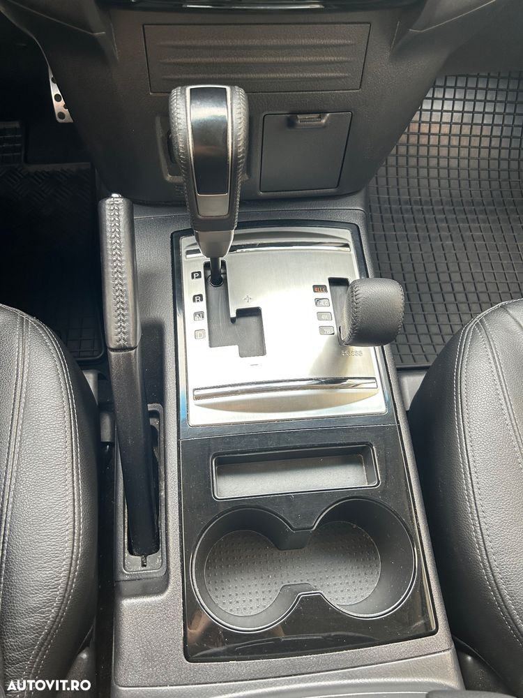 Mitsubishi Pajero 3.2 DI-D Instyle - 29