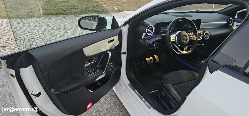Mercedes-Benz CLA 200 d Shooting Brake AMG Line Aut. - 10