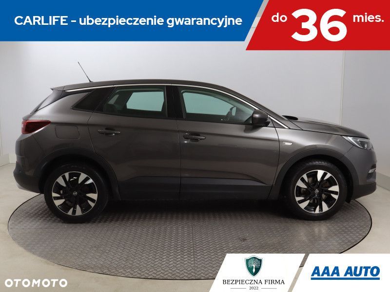 Opel Grandland X - 8