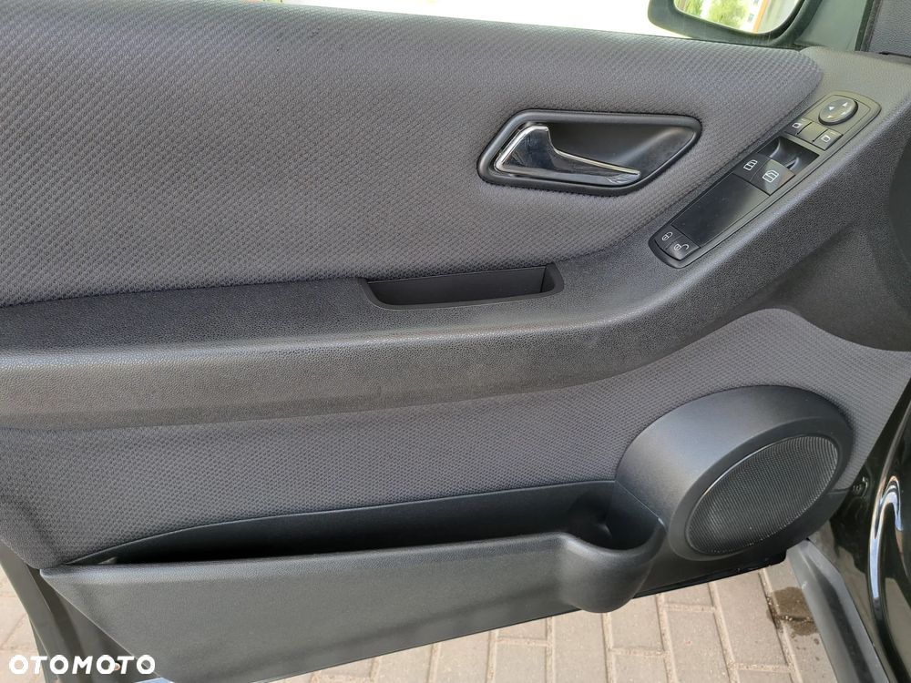 Mercedes-Benz Klasa A 160 BlueEFFICIENCY - 33