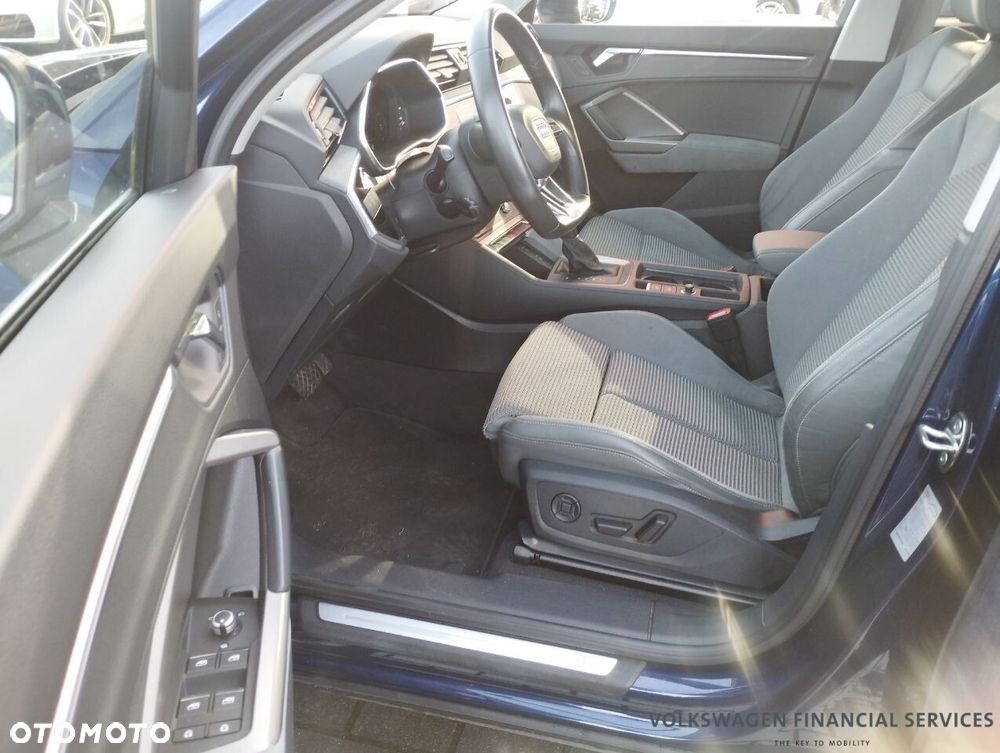 Audi Q3 - 11