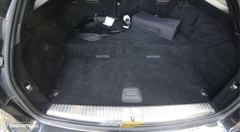 Mercedes-Benz C 300 de AMG Line - 25