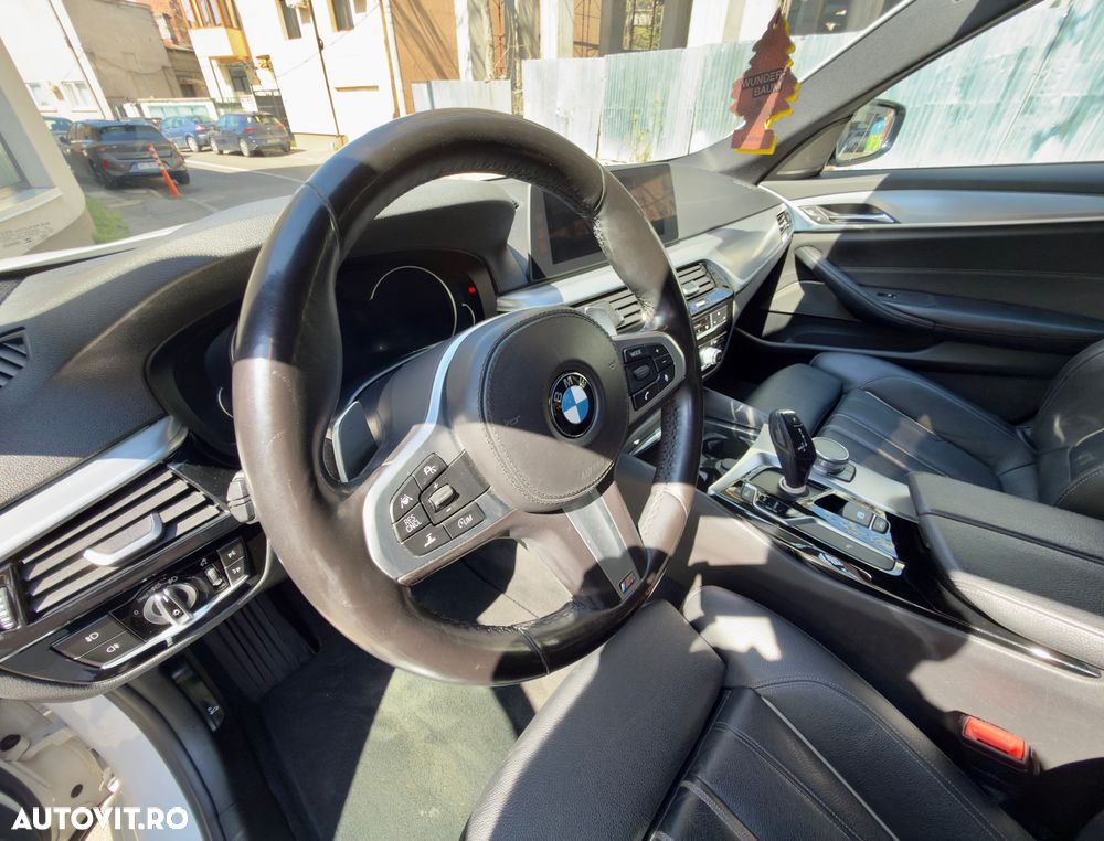 BMW Seria 5 520d xDrive Aut. Sport Line - 12