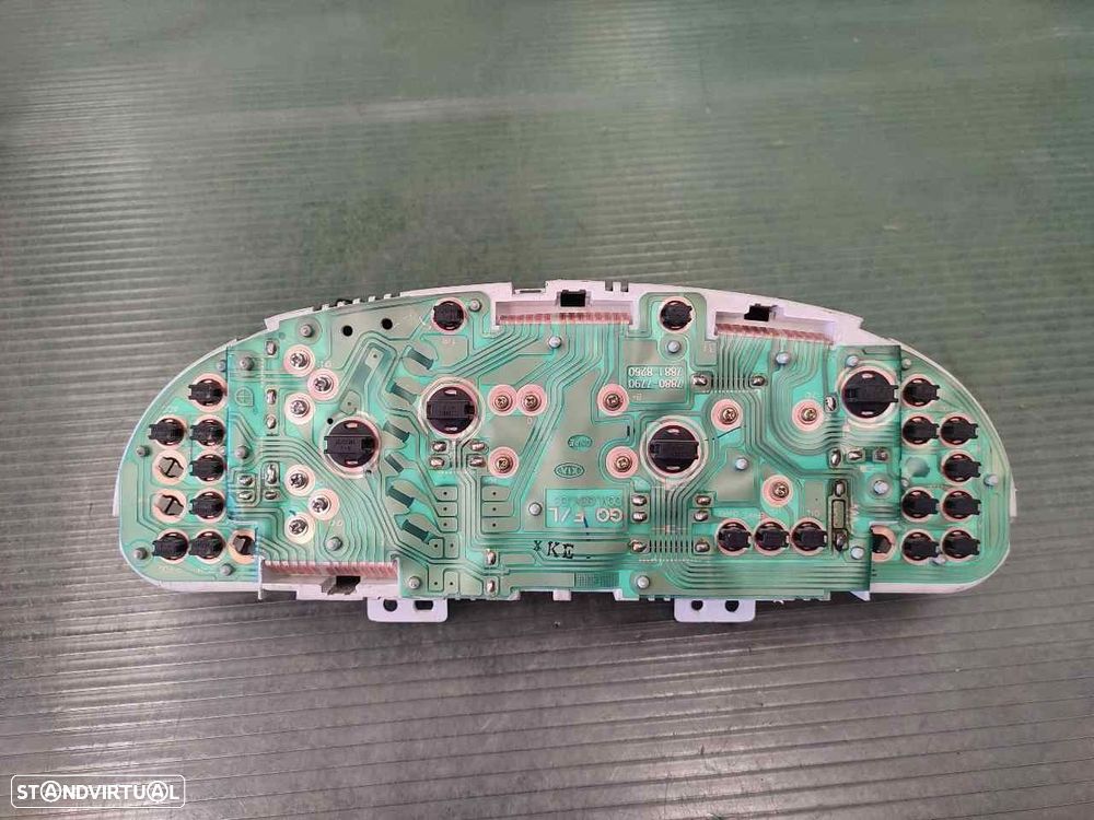 QUADRANTE KIA CARNIVAL II 2003 - 3