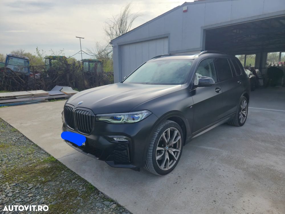 BMW X7 M50i - 2