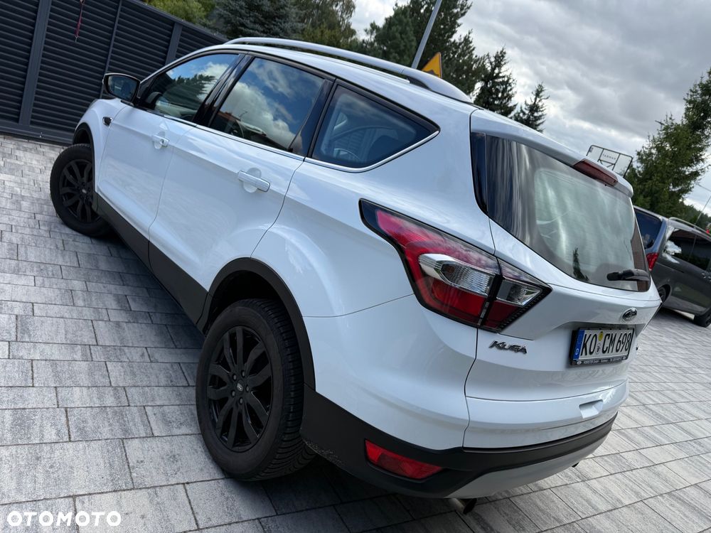 Ford Kuga 1.5 EcoBoost 2x4 Business Edition - 4