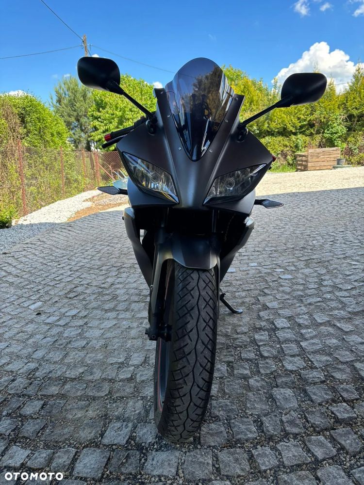 Yamaha YZF - 5