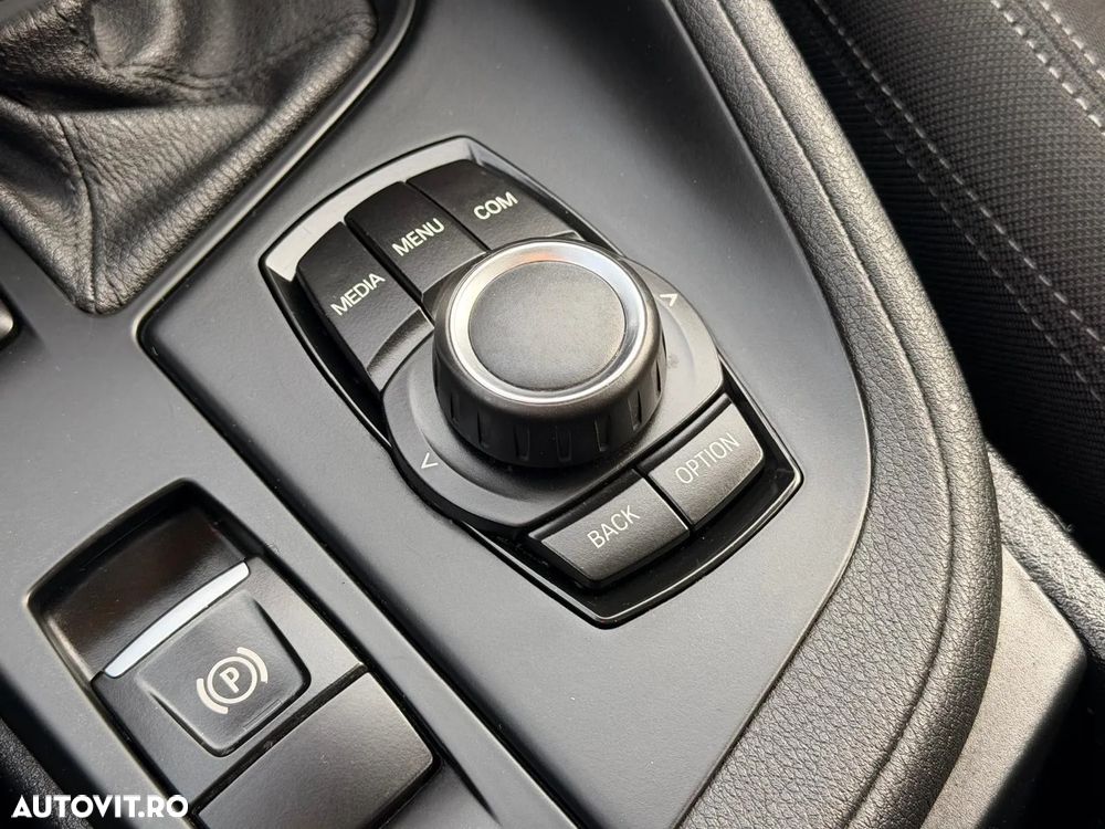 BMW X1 xDrive18d Aut. Advantage - 33