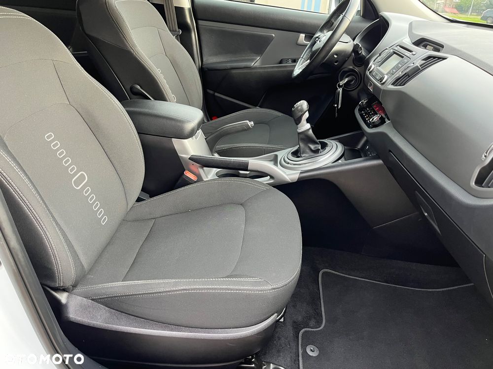 Kia Sportage 2,0 CRDI AWD Vision - 16