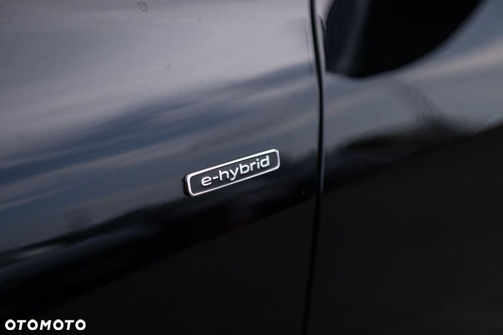 Audi Q5 Sportback - 8