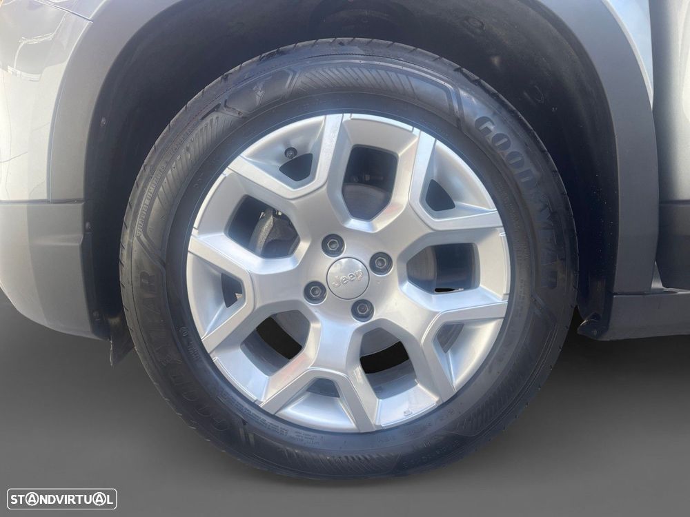 Jeep Avenger 1.2 GSE T3 Altitude - 14