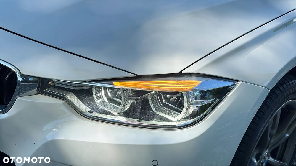 BMW Seria 3 318d Edition M Sport Shadow - 13