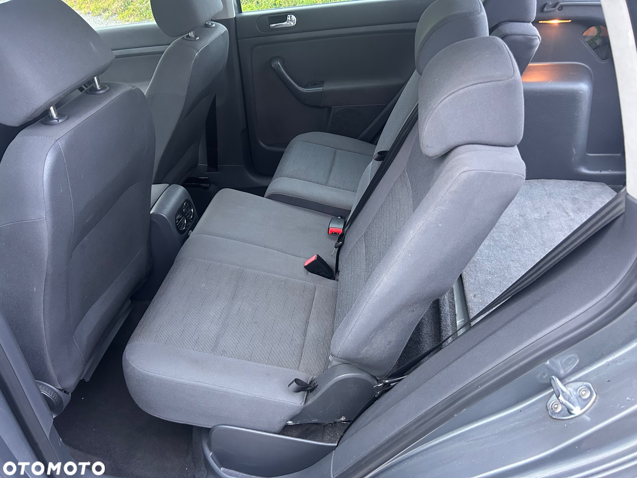 Volkswagen Golf Plus 1.9 TDI Cross - 26