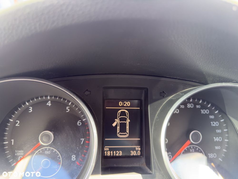 Volkswagen Golf 2.0 GTI - 27