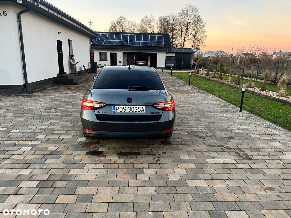 Skoda Superb 2.0 TDI Style - 5