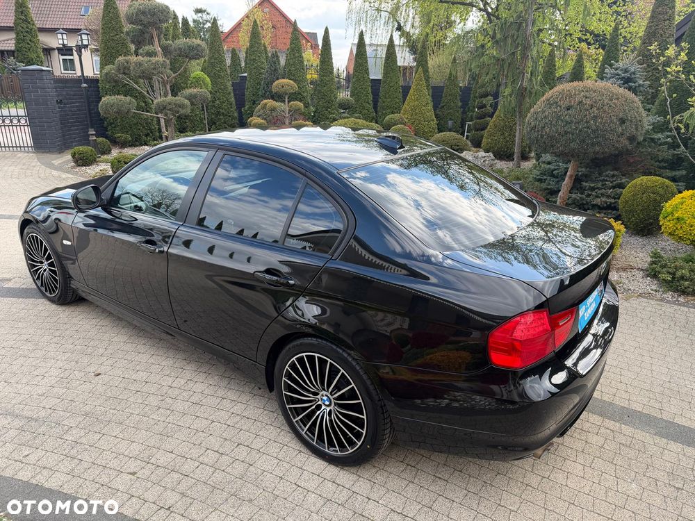 BMW Seria 3 318d DPF Edition Exclusive - 3