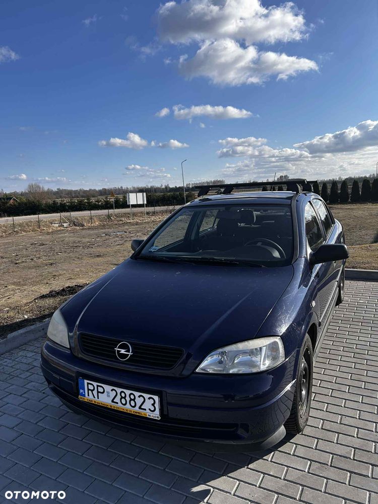 Opel Astra 1.4 Enjoy - 2