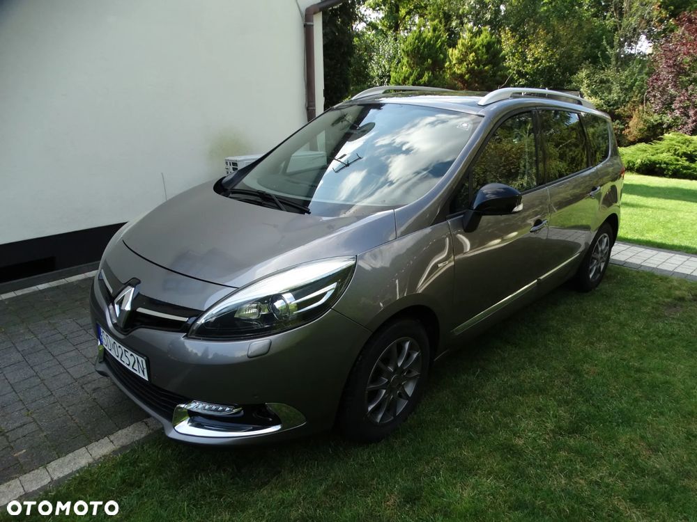 Renault Scenic - 1