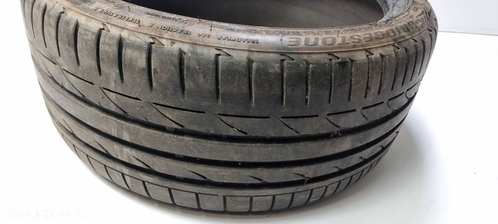 OPONA 245/35 19" BRIDGESTONE LATO CHEVROLET CORVETTE C7 - 7