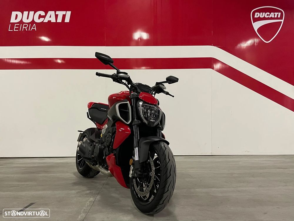 Ducati Diavel V4 - 12