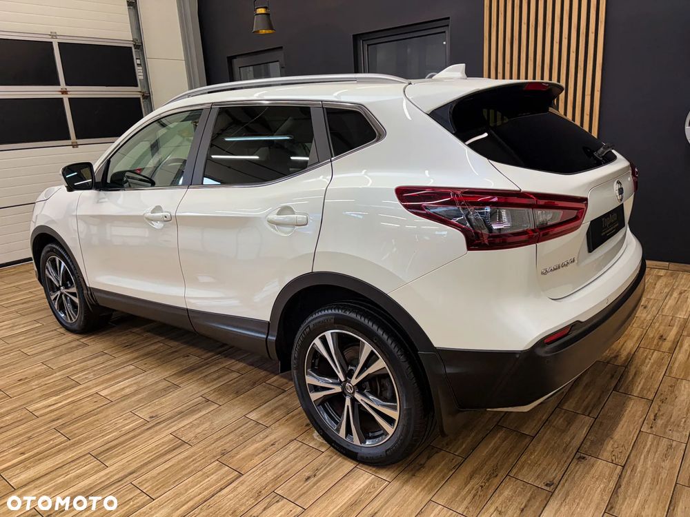 Nissan Qashqai 1.3 DIG-T DCT TEKNA - 10