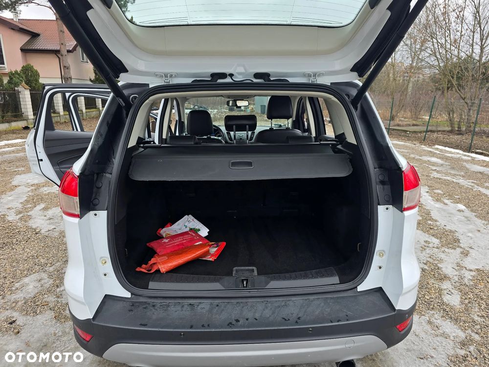 Ford Kuga 1.6 EcoBoost 4WD Titanium Plus - 16