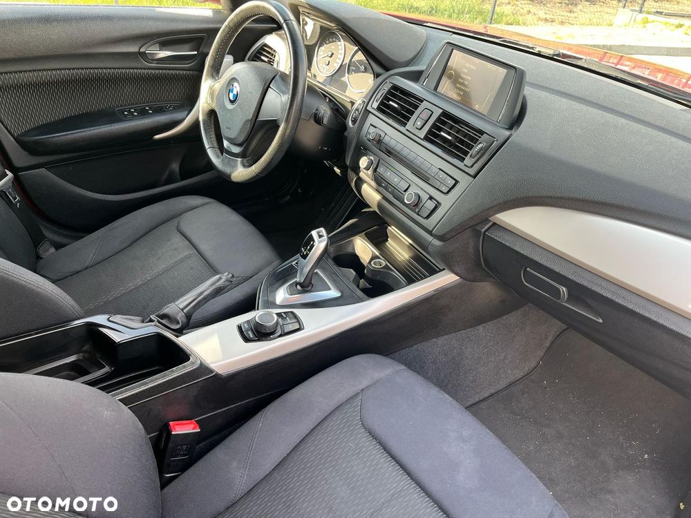 BMW Seria 1 116d - 12