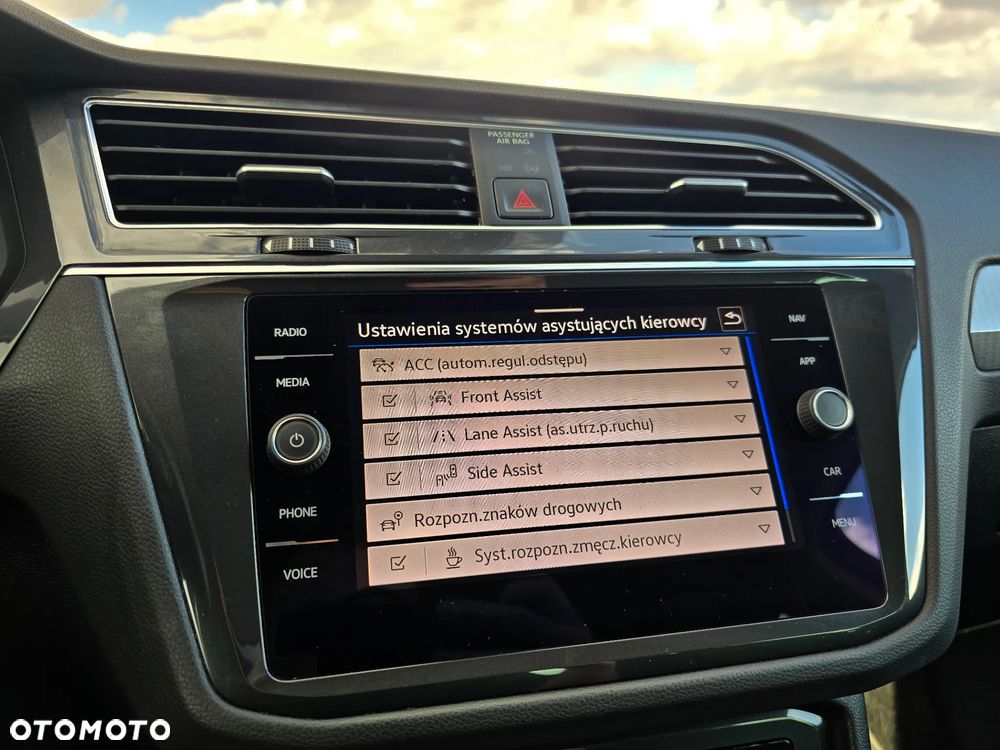 Volkswagen Tiguan 2.0 TDI SCR Life DSG - 23
