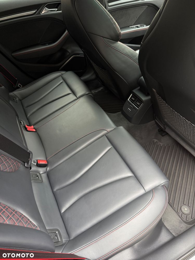 Audi RS3 Sportback 2.5 TFSI Quattro S tronic - 18