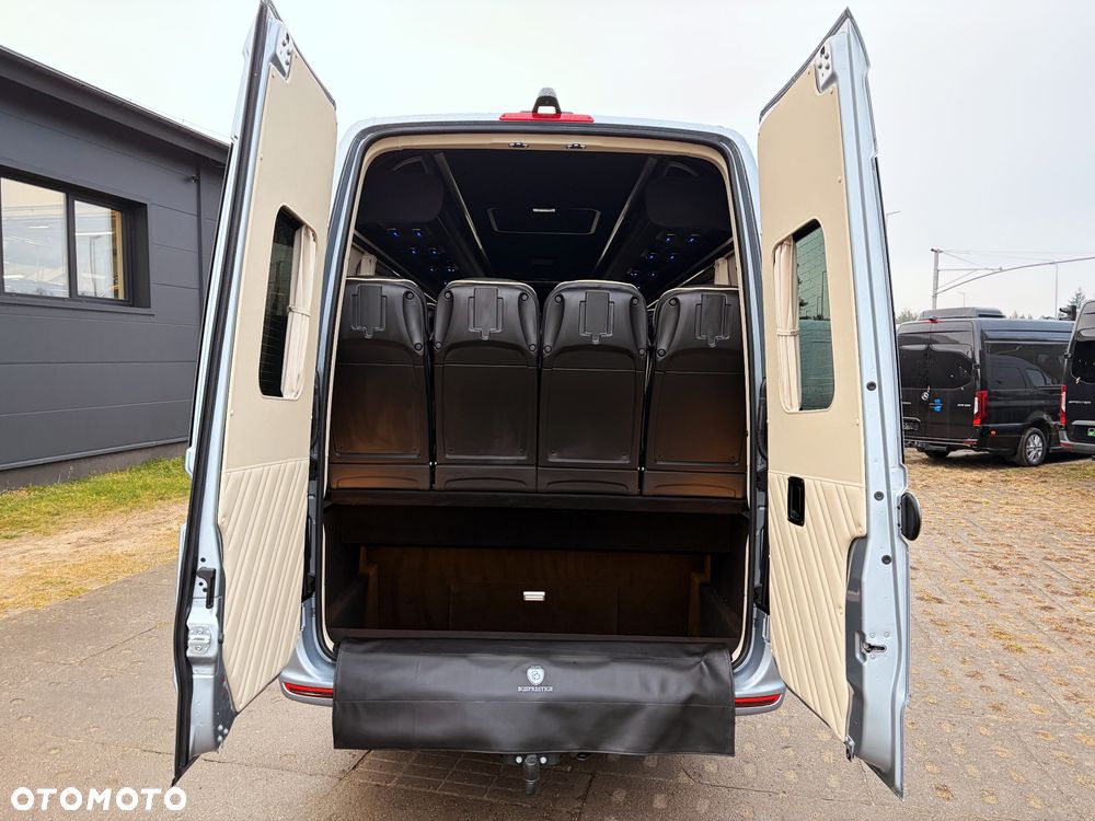 Mercedes-Benz Sprinter 519 - 9