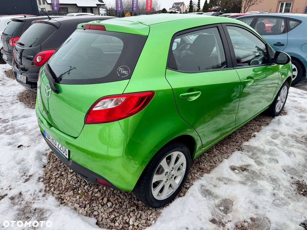 Mazda 2 - 6