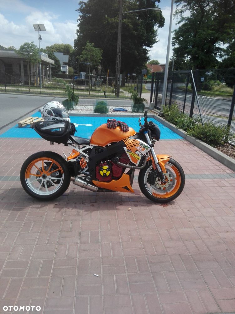 Honda CBR - 1