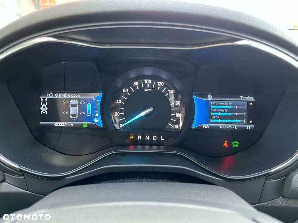Ford Mondeo - 12