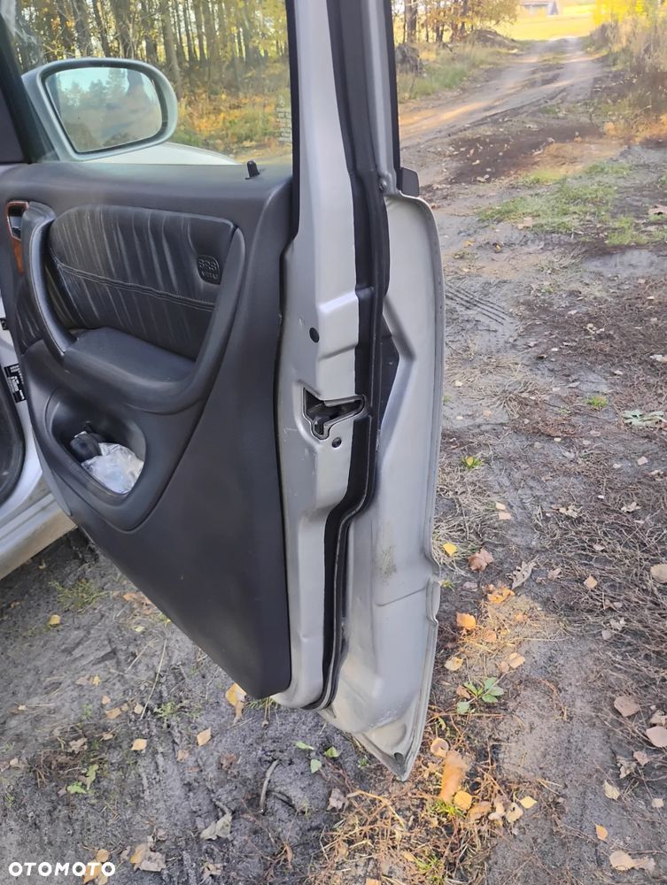 Mercedes-Benz ML - 22