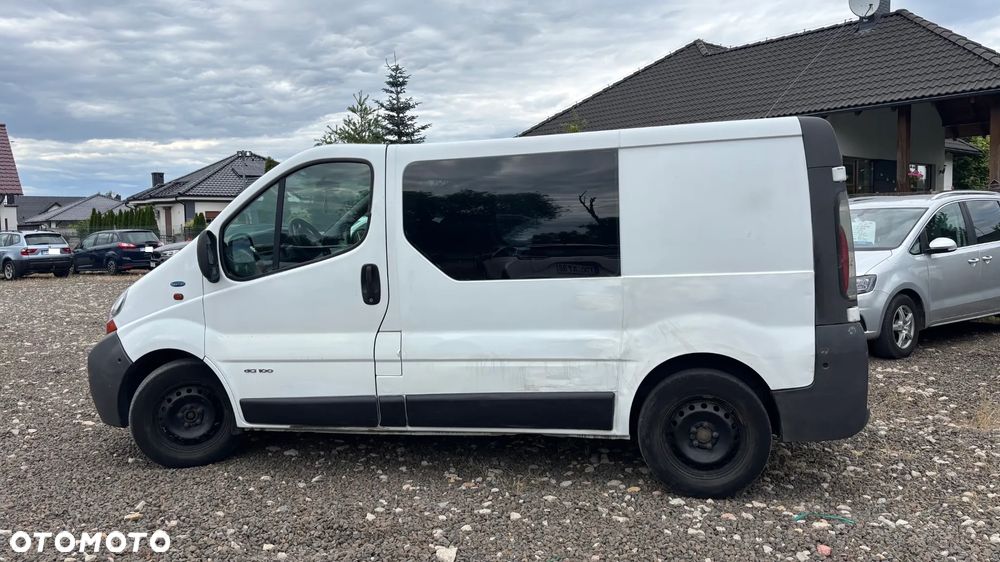 Renault TRAFIC - 13