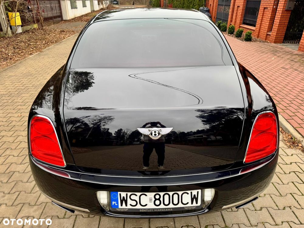 Bentley Flying Spur - 4