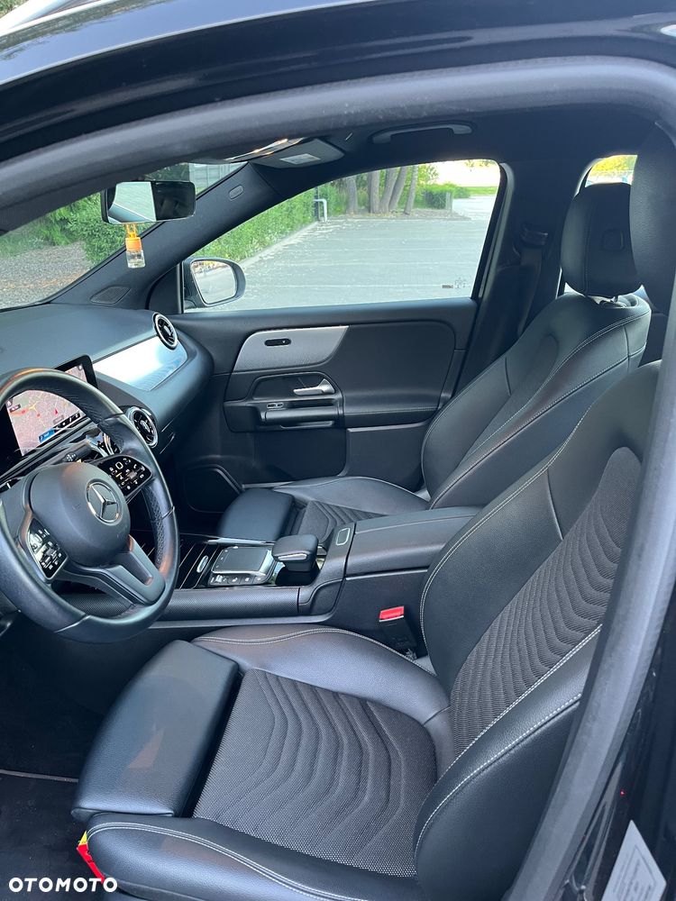 Mercedes-Benz GLA 200 Style - 13