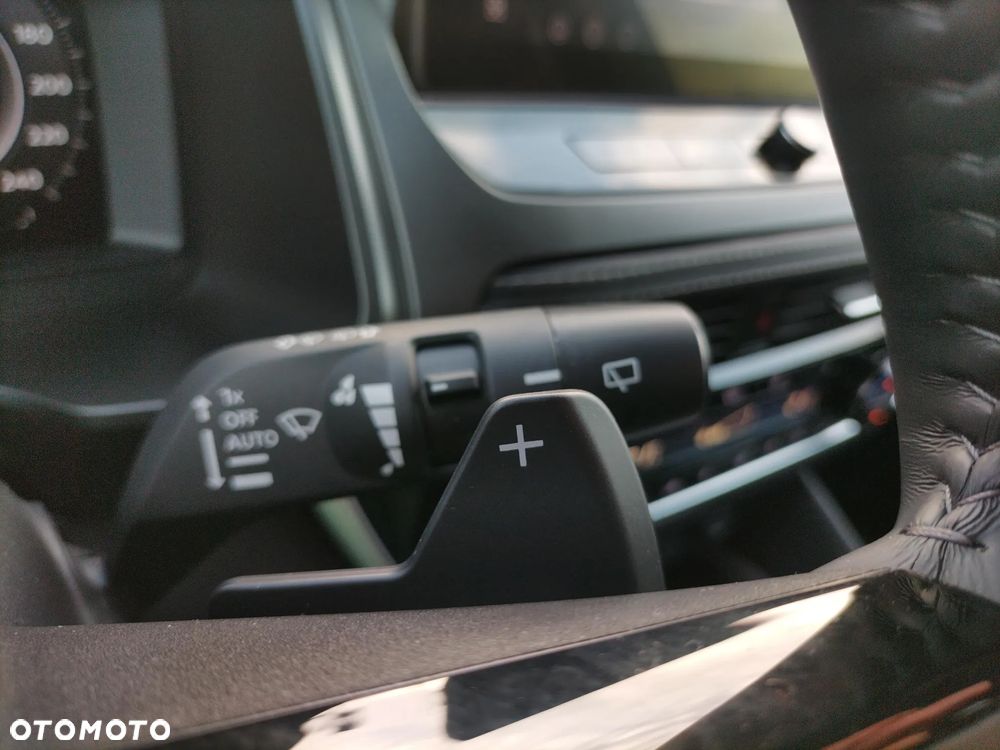 Nissan Qashqai 1.3 DIG-T MHEV N-Connecta Xtronic - 18