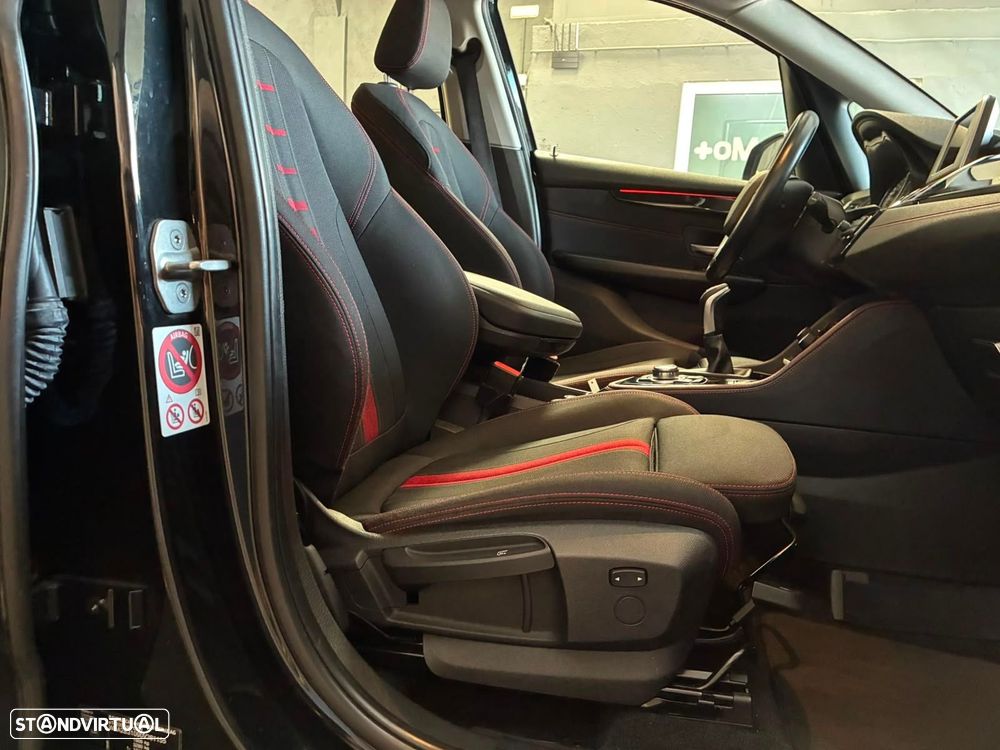 BMW 216 Active Tourer d Advantage - 32