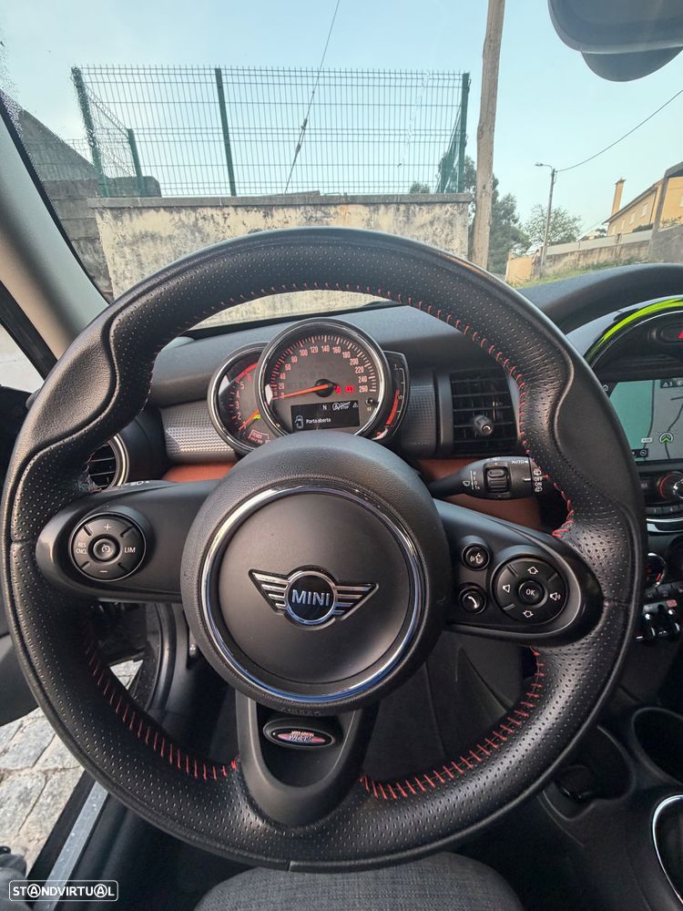 MINI 5 Portas Cooper D Seven Chili - 27