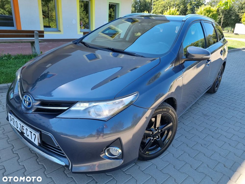 Toyota Auris 1.8 HSD Prestige - 24