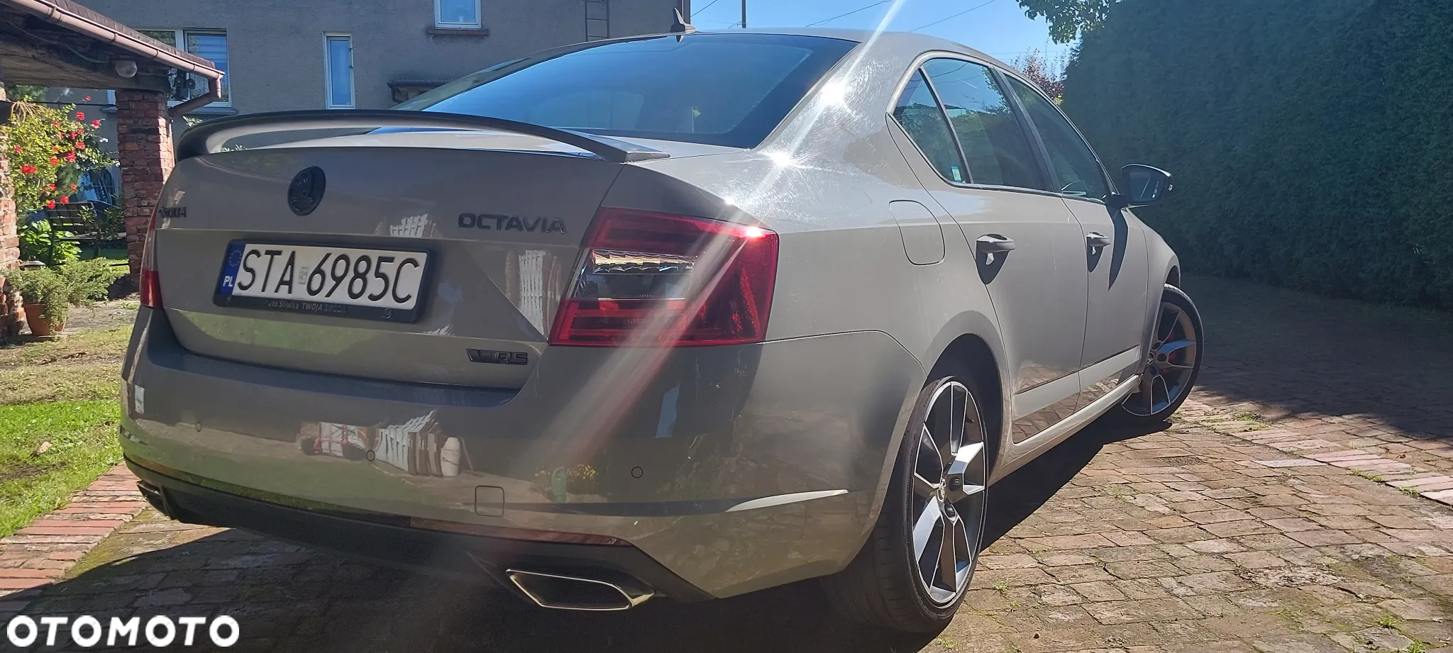 Skoda Octavia 2.0 TDI RS DSG - 3