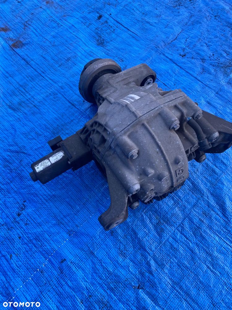 JEEP GRAND CHEROKEE WK2 MOST DYFER DYFERENCJAŁ TYLNY z silniczkiem, blokadą 3.0 CRD 14 - P68184737AB - 3